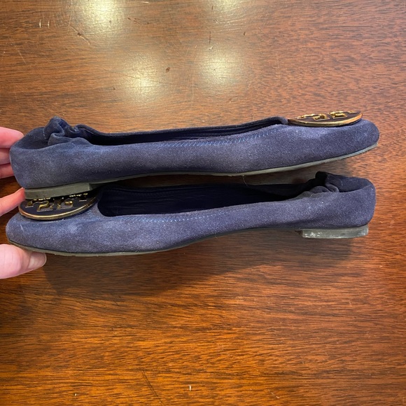 Tory Burch Flats 6.5 suede navy - Picture 4 of 6
